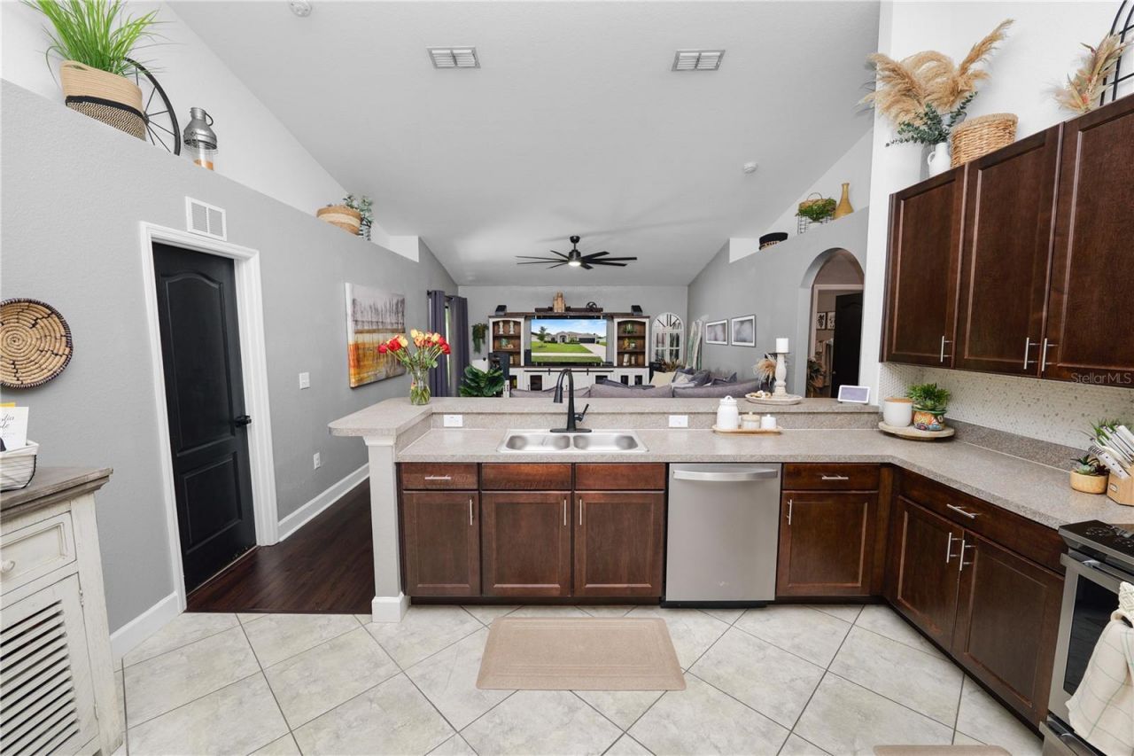 106 Hamilton View Drive, Lake Hamilton, FL 33851 Photo