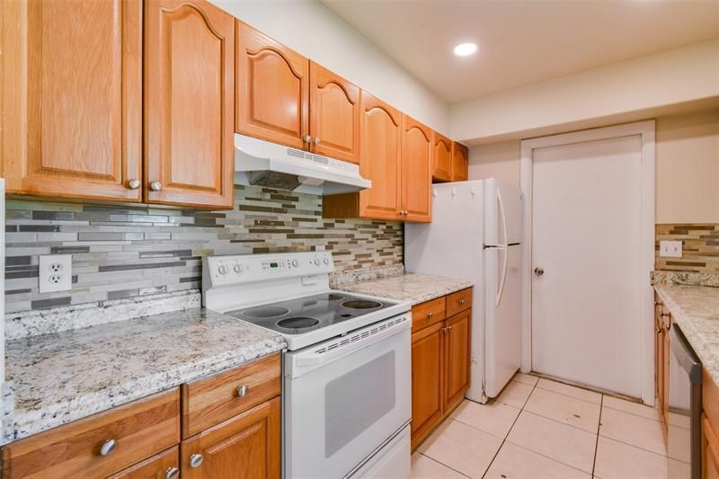 458 SE Galleon Lane, Port Saint Lucie, FL 34983 Photo