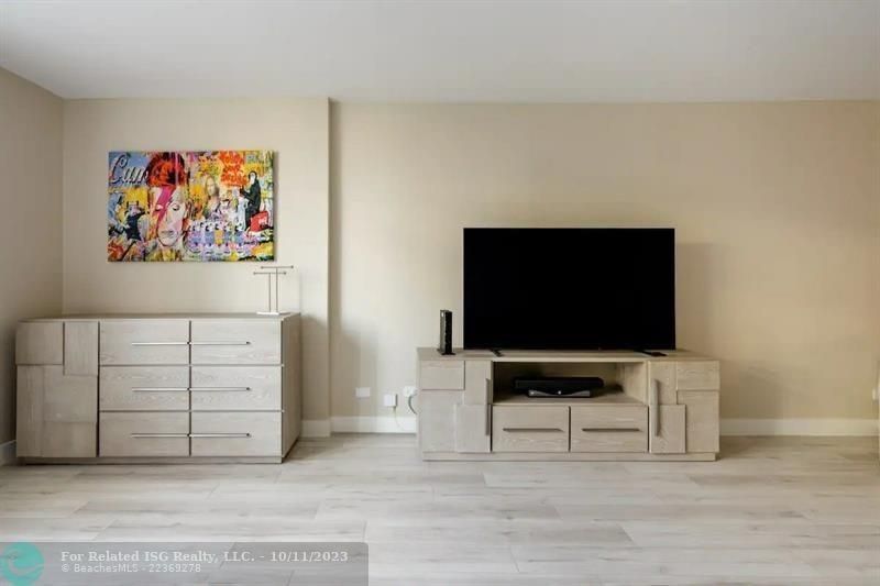 2301 Collins Avenue, Unit 327, Miami Beach, FL 33139 Photo