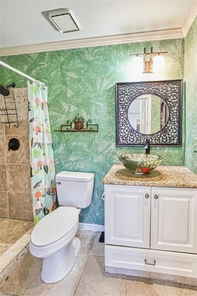 6494 Royal Woods Dr, Unit 2, Fort Myers, FL 33908 Photo