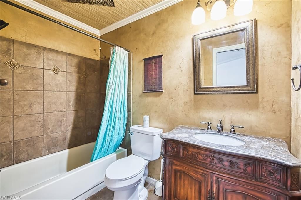 6494 Royal Woods Dr, Unit 2, Fort Myers, FL 33908 Photo