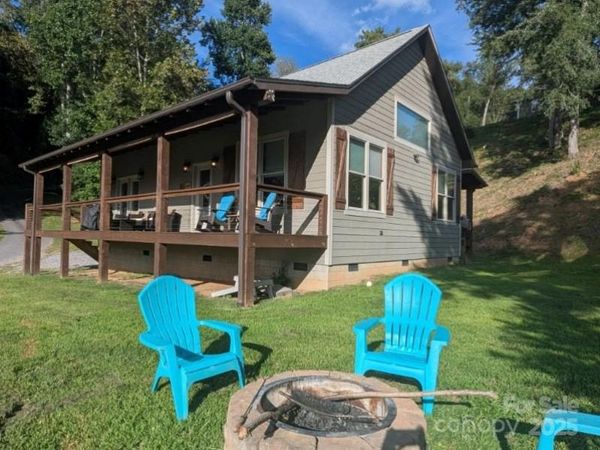 10 Rio Bravo Drive, Unit 4, Sylva, NC 28779