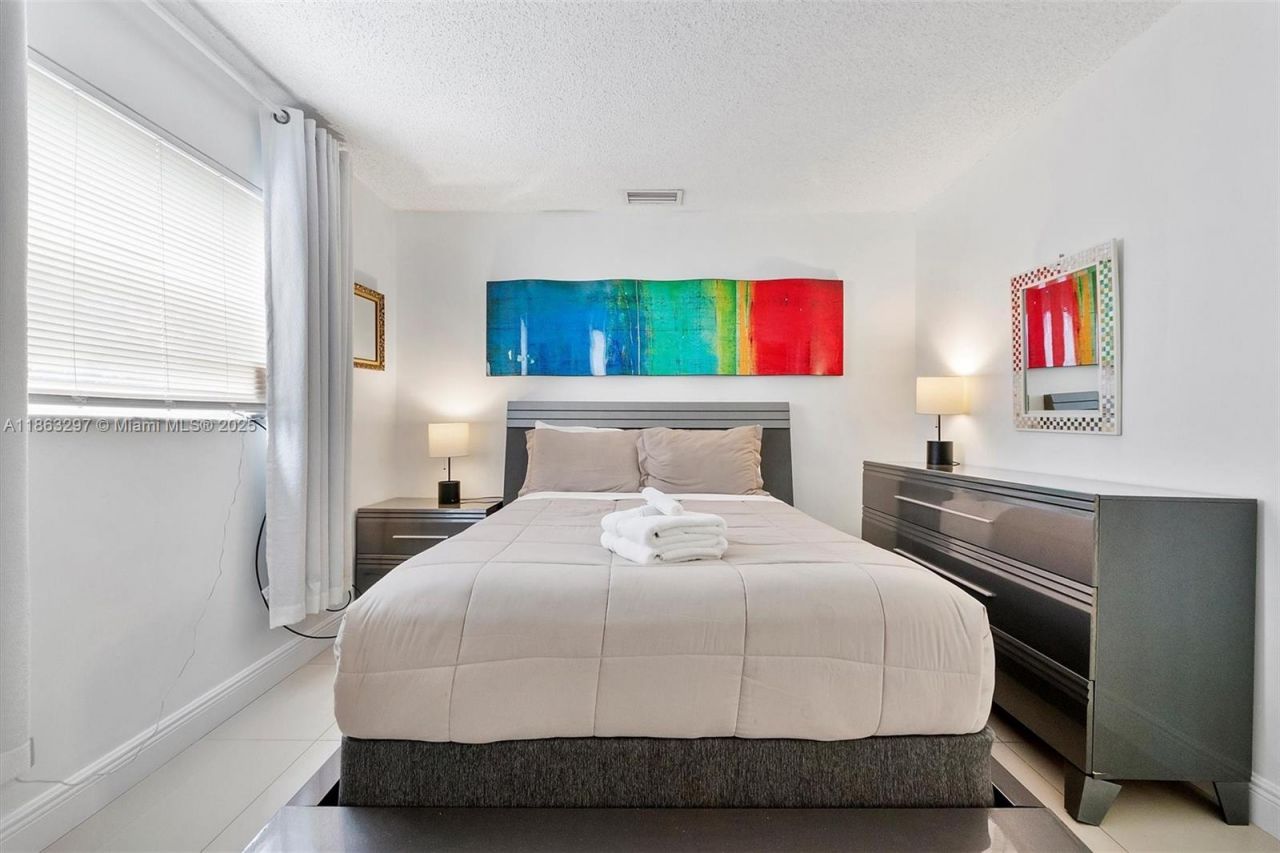 5800 NE 18th Ave, Fort Lauderdale, FL 33334 Photo