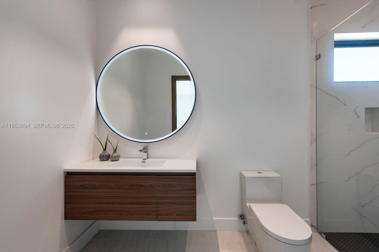 941 NE 92nd St, Miami Shores, FL 33138 Photo