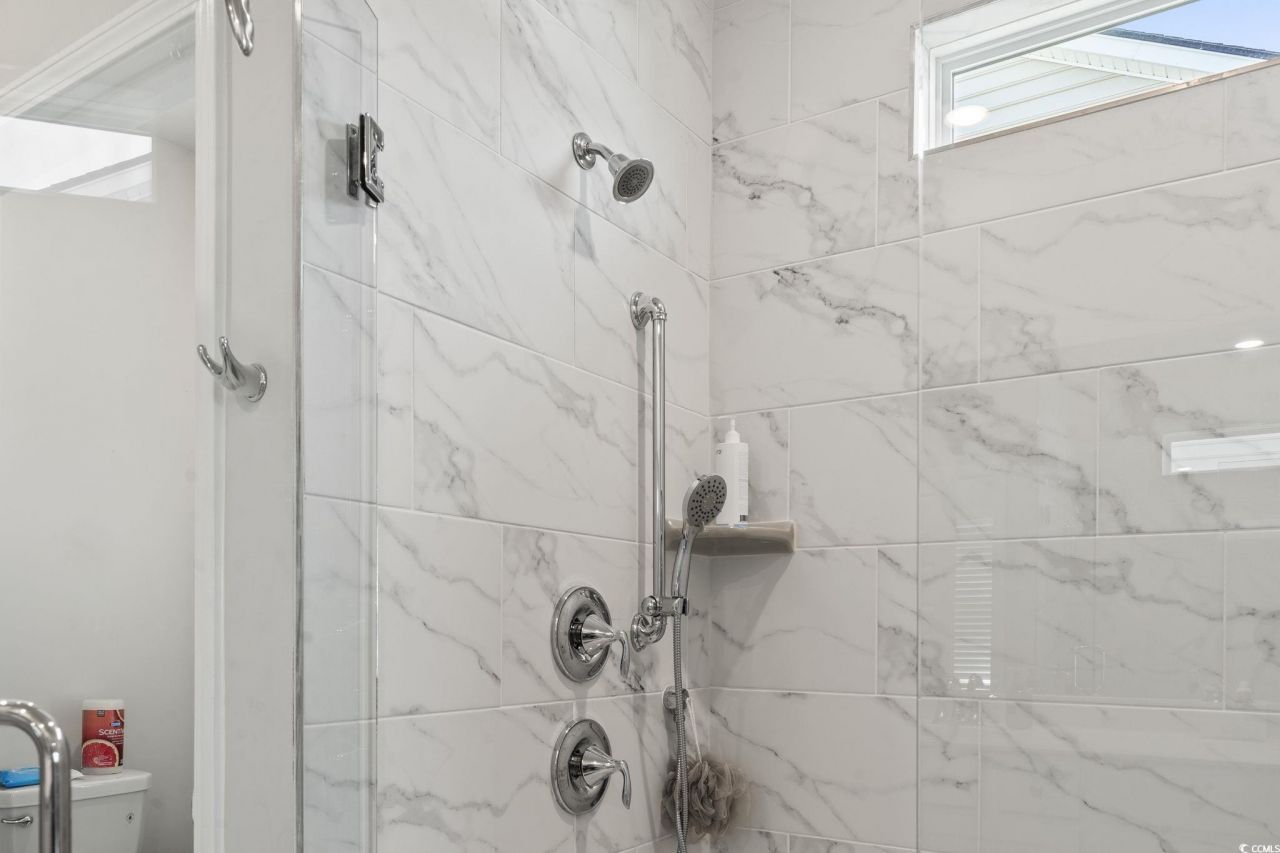 4050 Da Vinci Dr. Photo 22