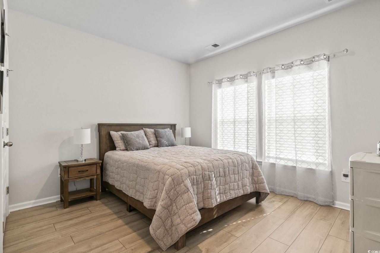 4050 Da Vinci Dr. Photo 26