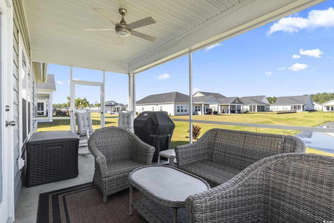 4050 Da Vinci Dr. Photo 32