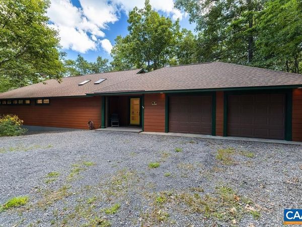 18 GRASSY OVERLOOK, WINTERGREEN, VA 22967