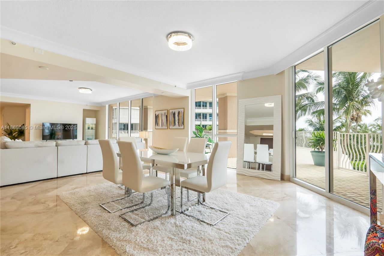 1460 S Ocean Blvd, Unit 304, Lauderdale by the Sea, FL 33062 Photo