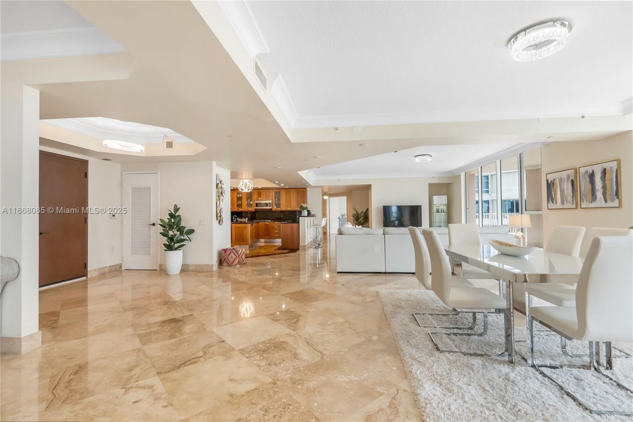 1460 S Ocean Blvd, Unit 304, Lauderdale by the Sea, FL 33062 Photo