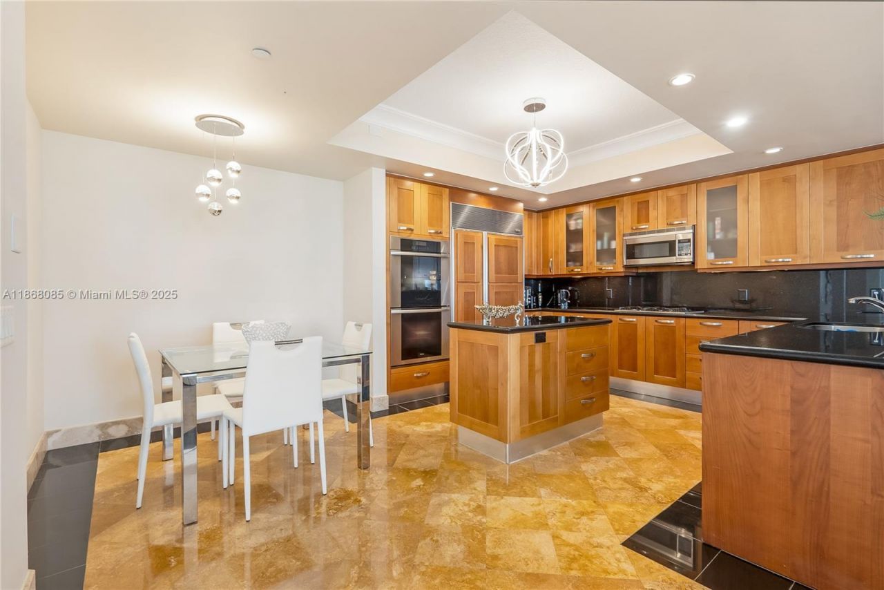 1460 S Ocean Blvd, Unit 304, Lauderdale by the Sea, FL 33062 Photo