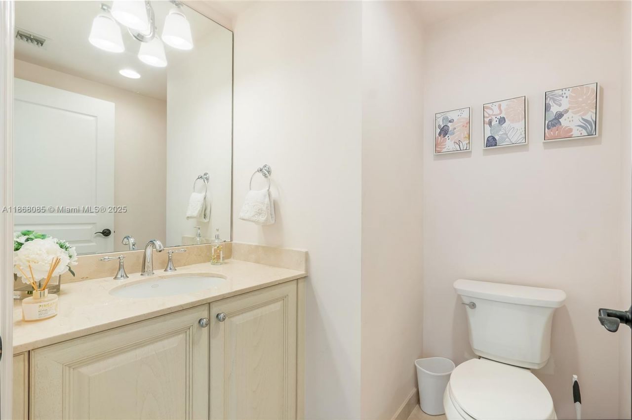 1460 S Ocean Blvd, Unit 304, Lauderdale by the Sea, FL 33062 Photo