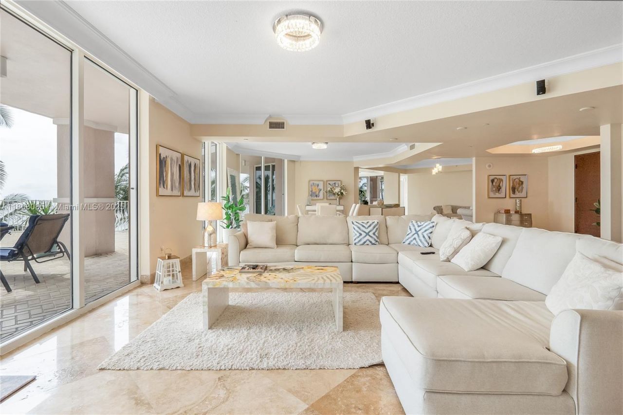 1460 S Ocean Blvd, Unit 304, Lauderdale by the Sea, FL 33062 Photo