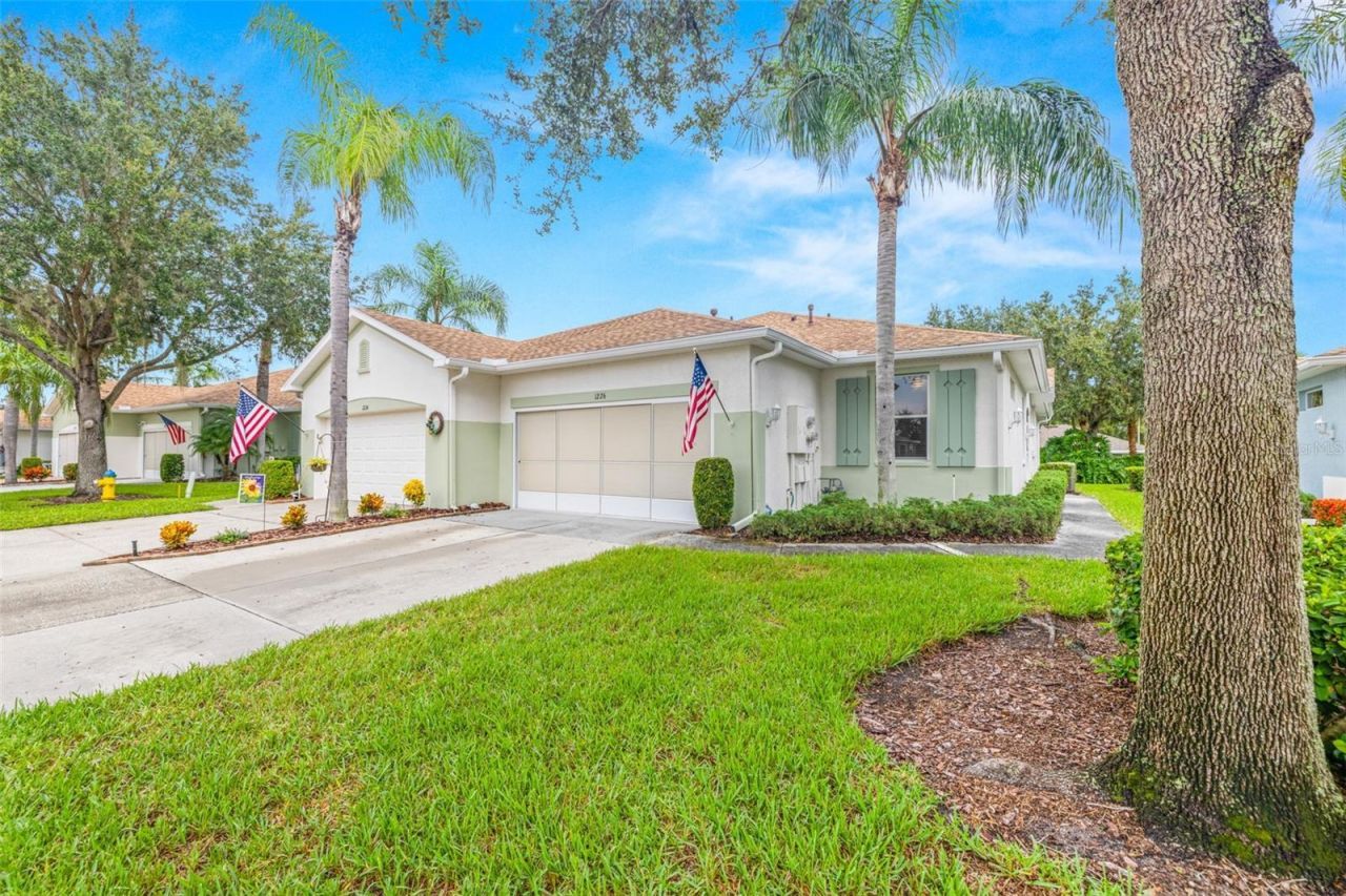 1226 Huntington Greens Drive, Sun City Center, FL 33573 Main Photo