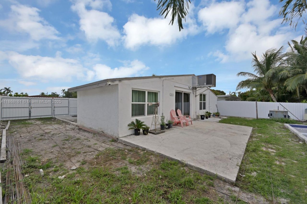 2615 Liberty St, Hollywood, FL 33020 Photo