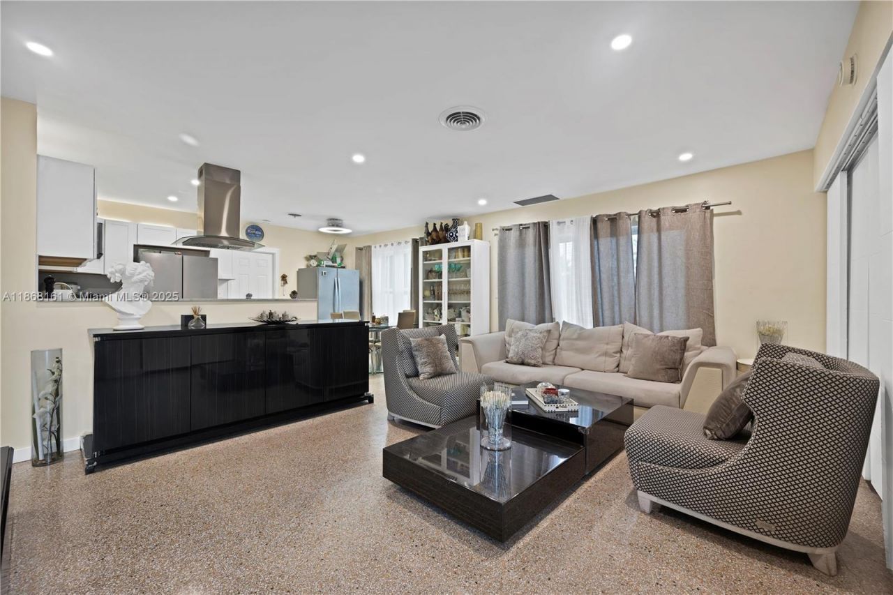 2615 Liberty St, Hollywood, FL 33020 Photo