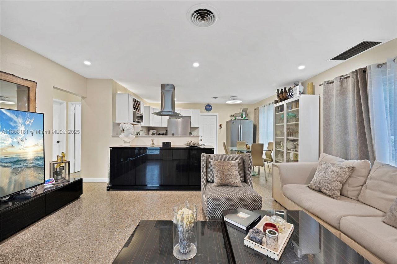 2615 Liberty St, Hollywood, FL 33020 Photo