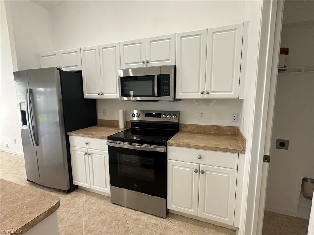 122 NW 15th Ter, Cape Coral, FL 33993 Photo