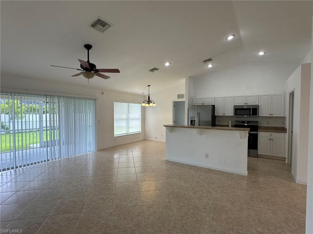 122 NW 15th Ter, Cape Coral, FL 33993 Photo