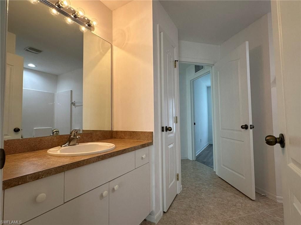 122 NW 15th Ter, Cape Coral, FL 33993 Photo