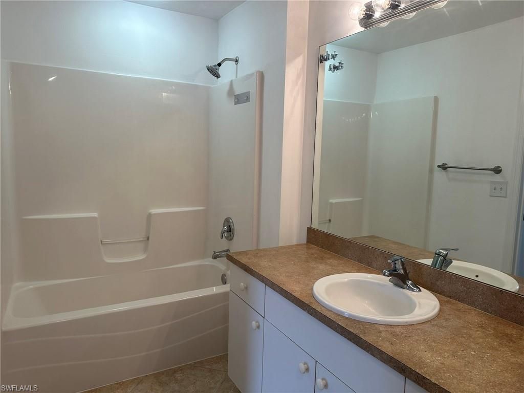 122 NW 15th Ter, Cape Coral, FL 33993 Photo