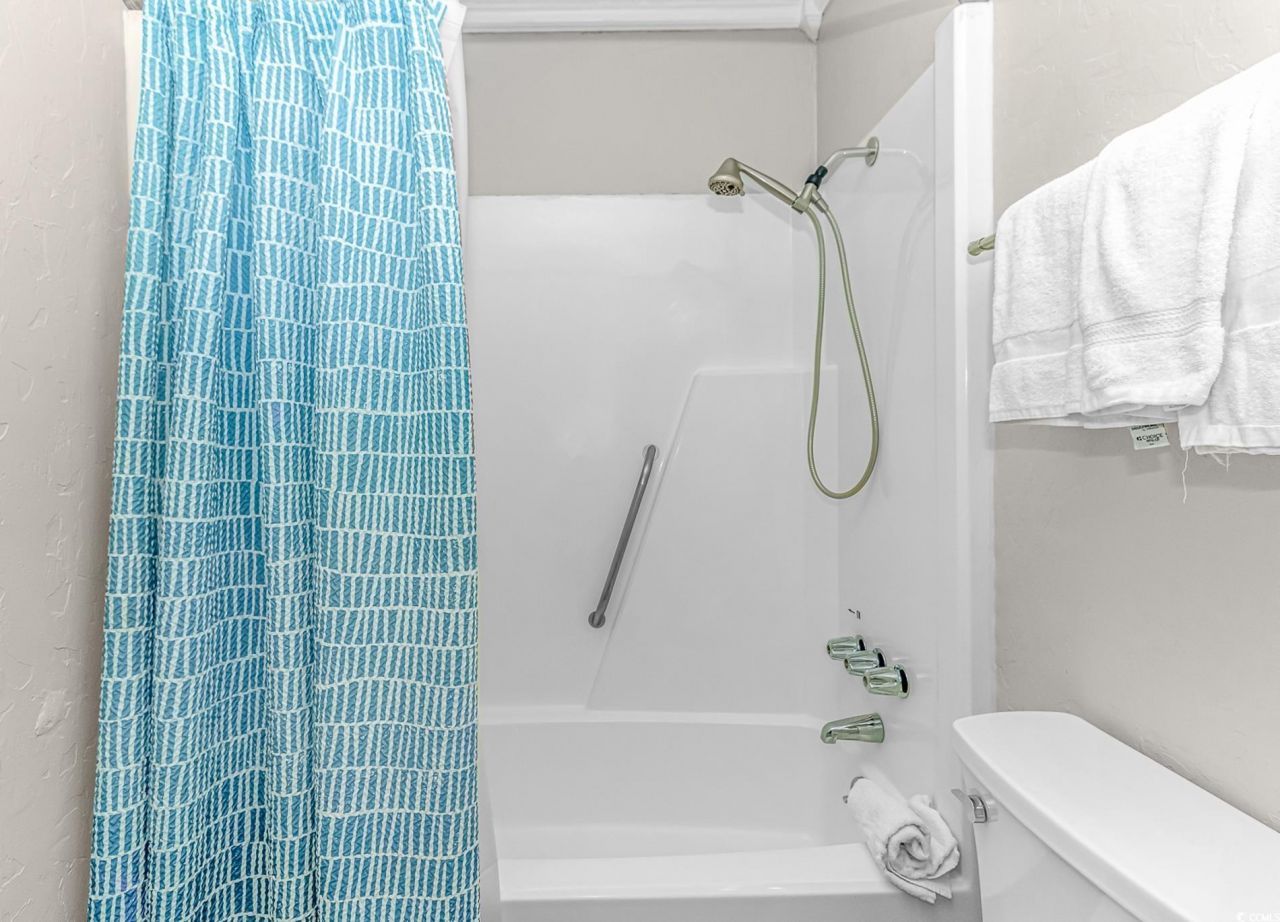 5905 S Kings Hwy. Photo 13