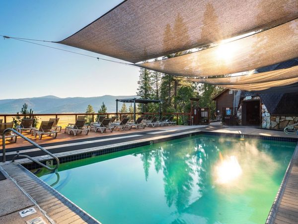 521 Campbell Hot Springs Road, Sierraville, CA 96126