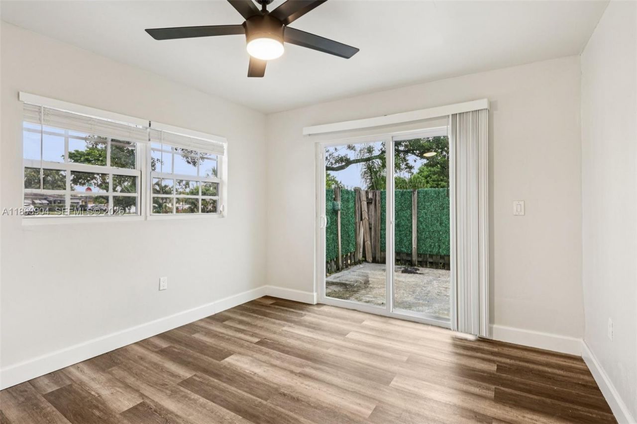 6546 SW 21st St, Miramar, FL 33023 Photo