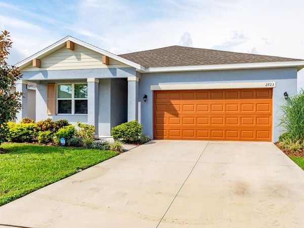 2723 ROWAN STREET, TAVARES, FL 32778
