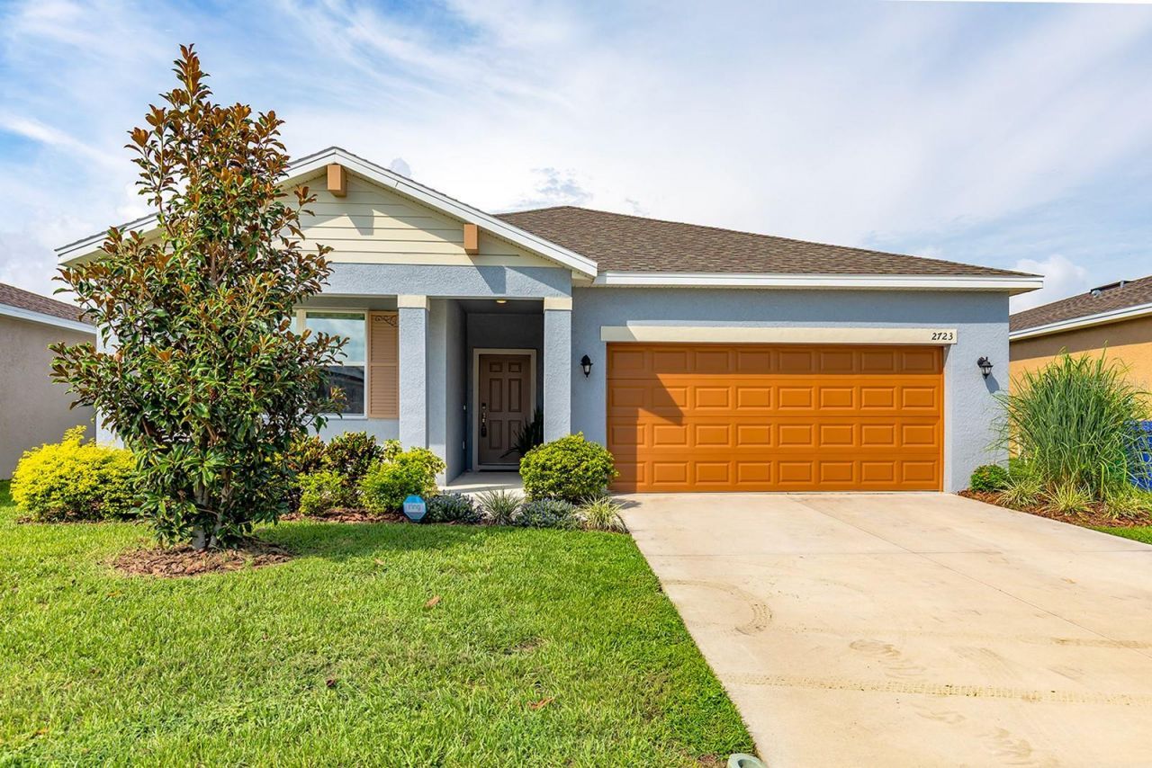 2723 Rowan Street, Tavares, FL 32778 Photo