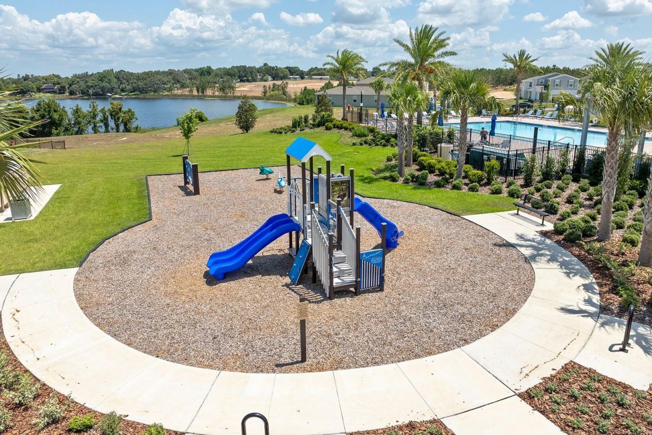 2723 Rowan Street, Tavares, FL 32778 Photo