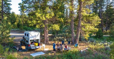 521 Campbell Hot Springs Road, Sierraville, CA 96126 Photo
