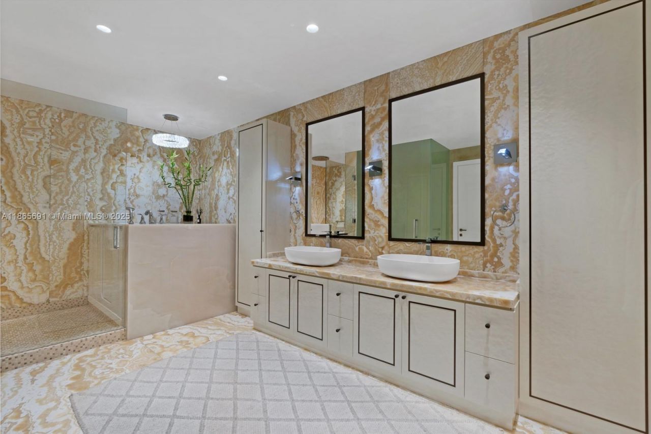 10203 Collins Ave, Unit 2601, Bal Harbour, FL 33154 Photo