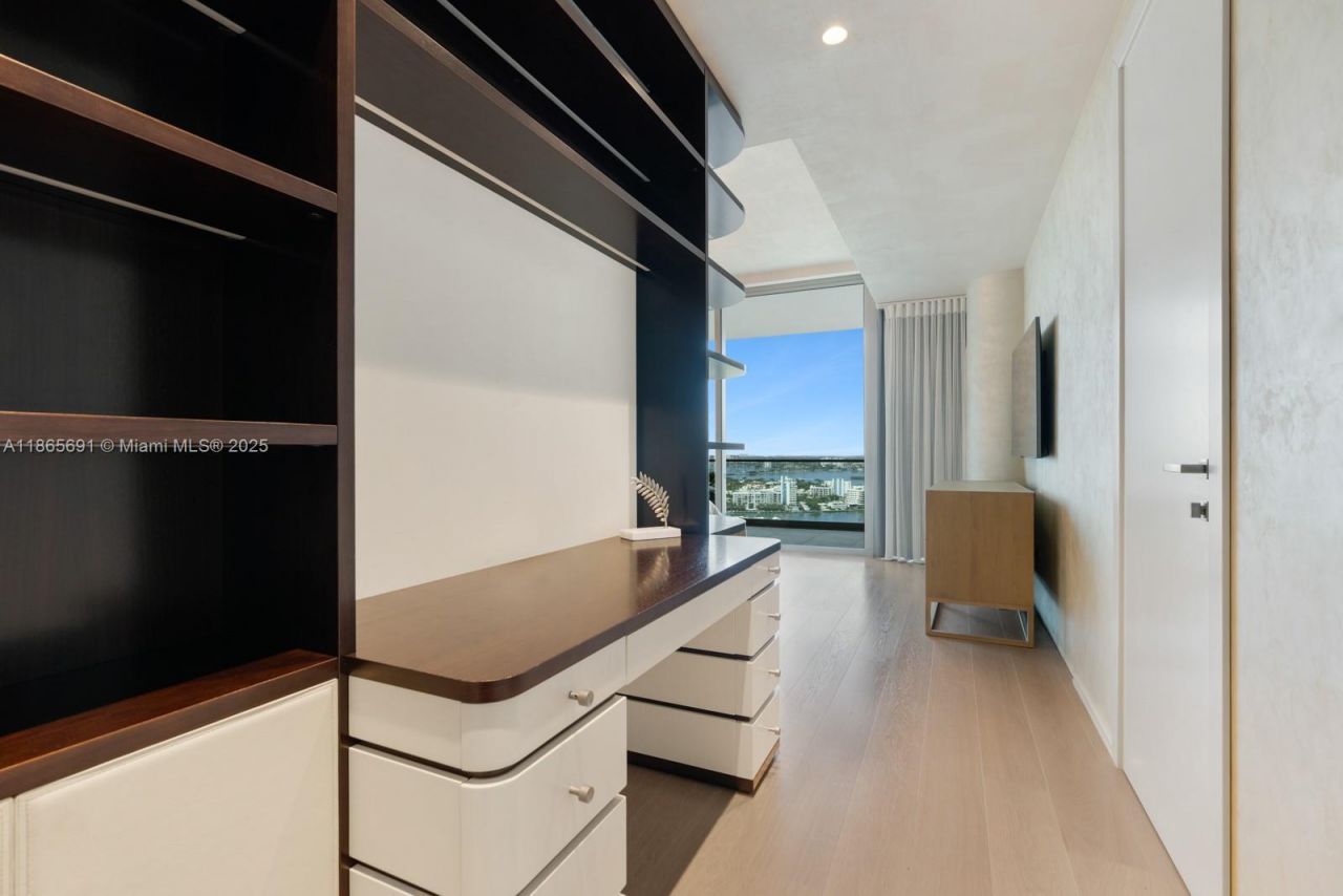 10203 Collins Ave, Unit 2601, Bal Harbour, FL 33154 Photo