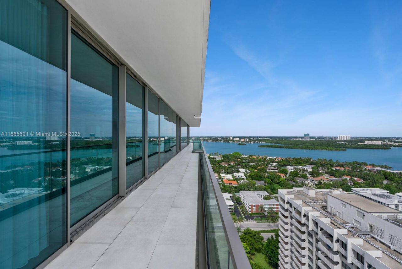 10203 Collins Ave, Unit 2601, Bal Harbour, FL 33154 Photo
