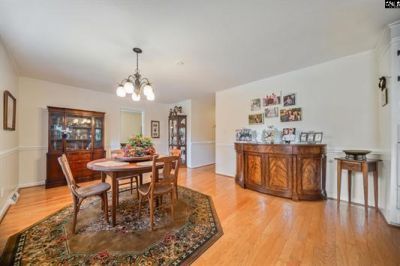 171 Elizabeth Street Photo 18