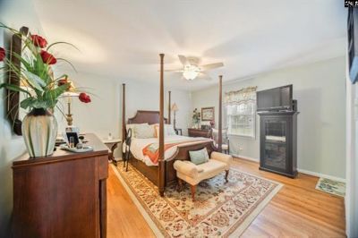 171 Elizabeth Street Photo 34