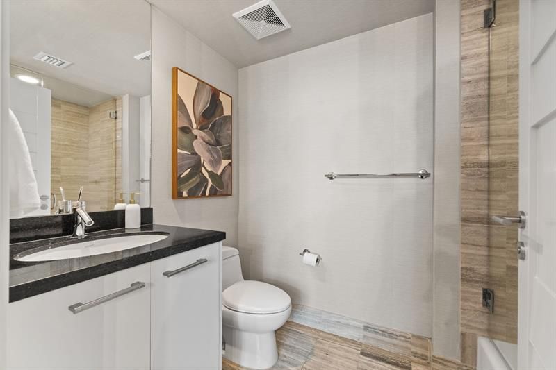 101 S Fort Lauderdale Beach Boulevard, Unit 1501, Fort Lauderdale, FL 33316 Photo