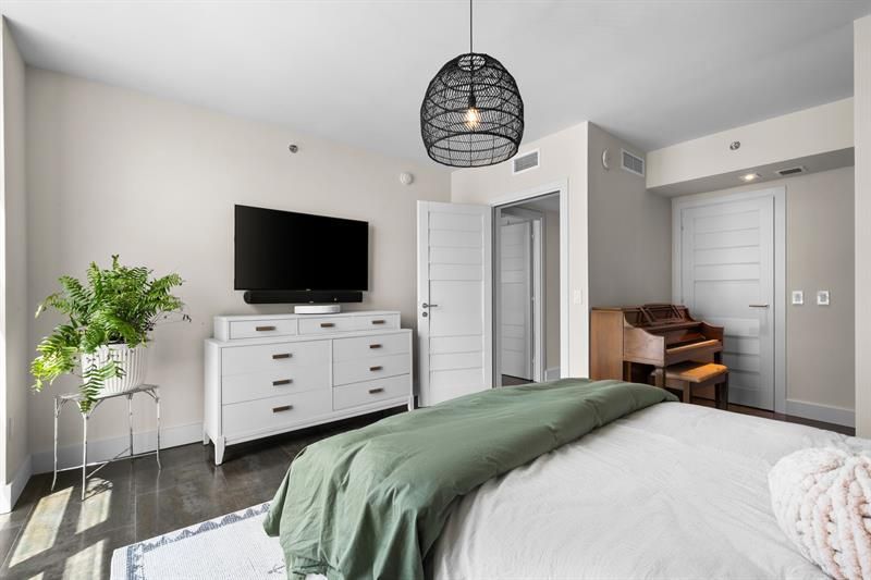 101 S Fort Lauderdale Beach Boulevard, Unit 1501, Fort Lauderdale, FL 33316 Photo