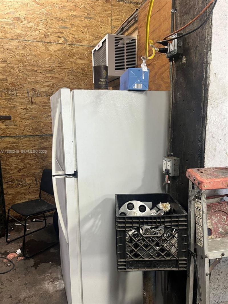 1001 E 43rd St, Hialeah, FL 33013 Photo