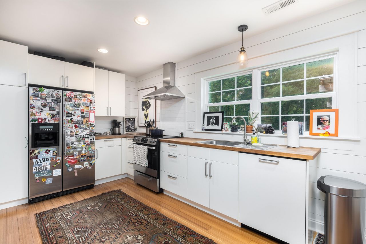 62 Anita Drive Photo 10