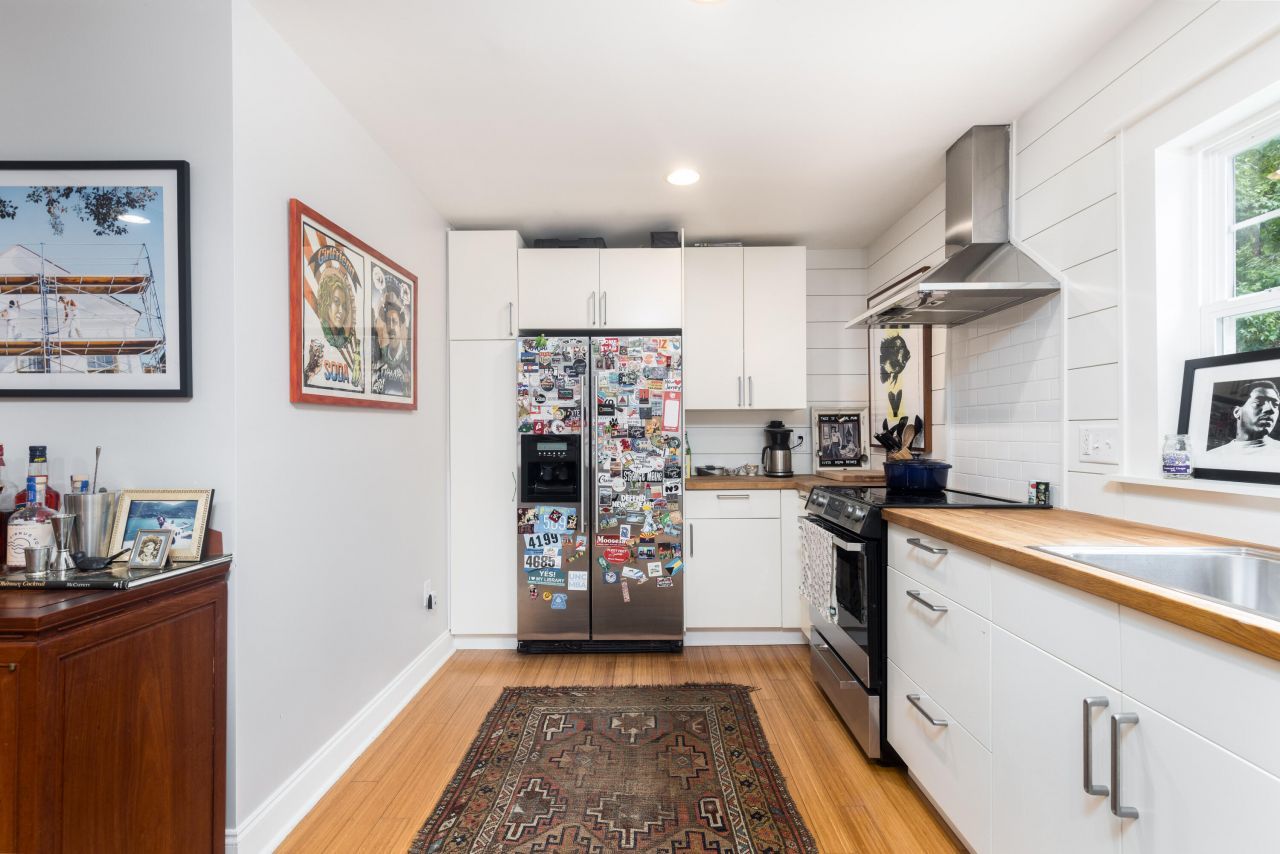 62 Anita Drive Photo 11