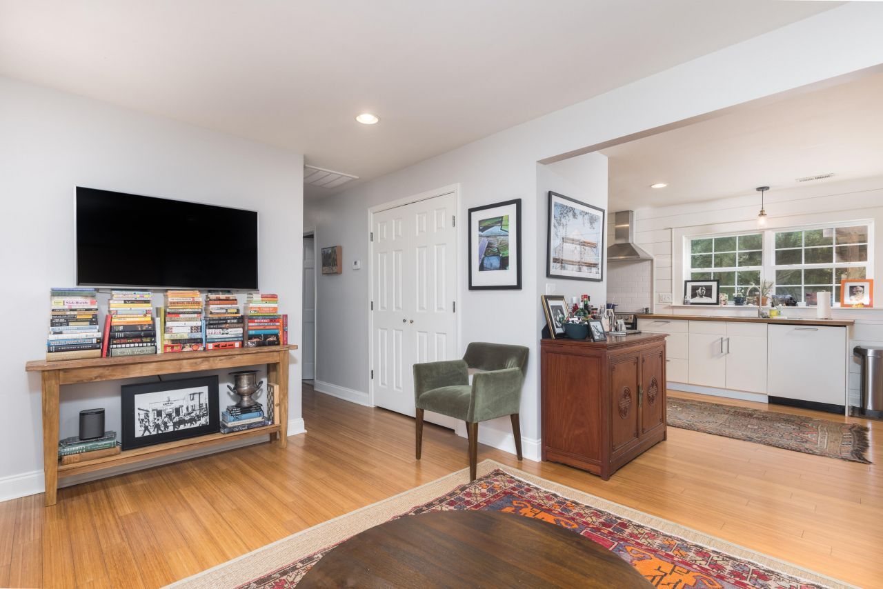 62 Anita Drive Photo 15