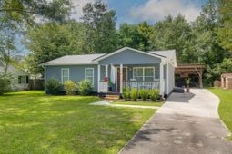 62 Anita Drive photo 4