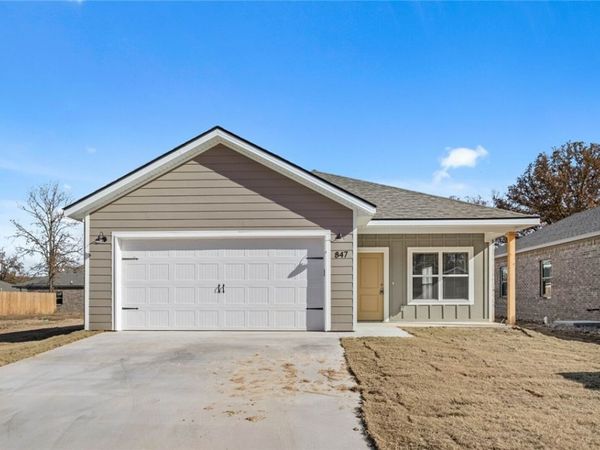 847 Snyder Springs Loop, Watts, OK 74965