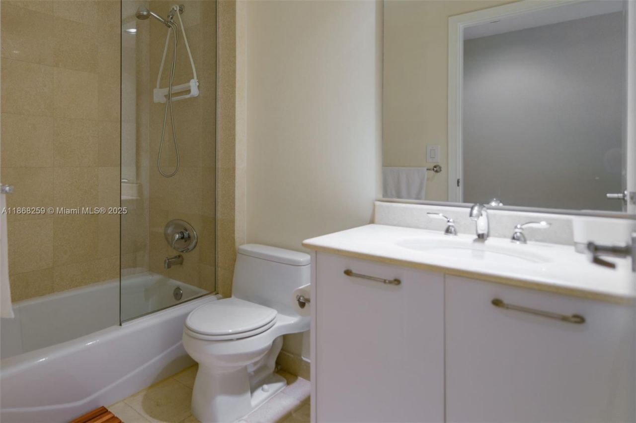 3101 S Ocean Dr, Unit 404, Hollywood, FL 33019 Photo