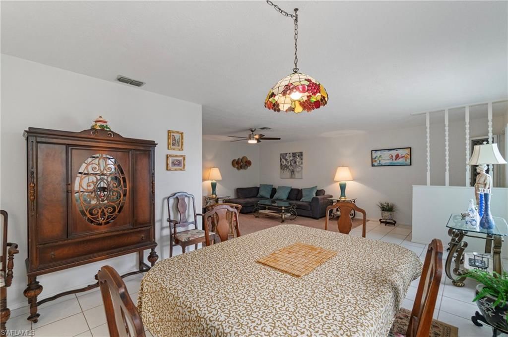 3913 SE 11th Ave, Unit 206, Cape Coral, FL 33904 Photo