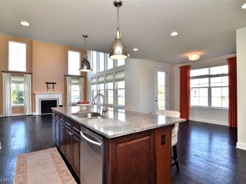 17581 Gates Landing Drive, Chagrin Falls, OH 44023 Photo 14