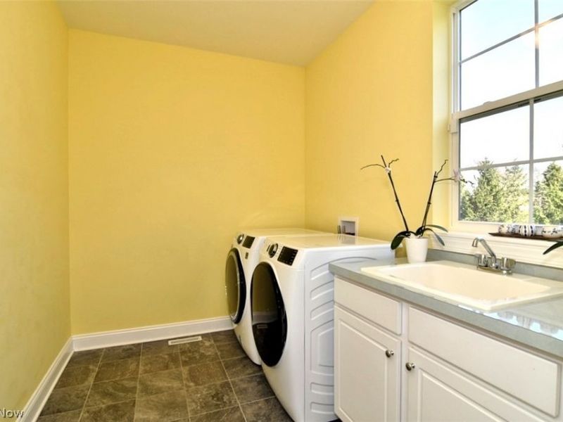 17581 Gates Landing Drive, Chagrin Falls, OH 44023 Photo 18