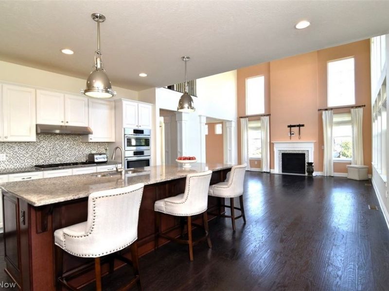 17581 Gates Landing Drive, Chagrin Falls, OH 44023 Photo 7